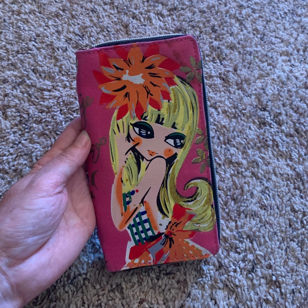 SOLD Painted girl wallet 💖💛💖 - Picture 5 of 7